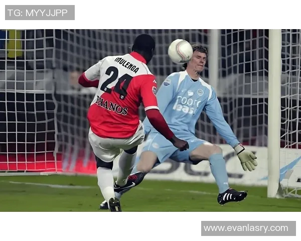 荷甲球员表现分析与评价探讨，揭示赛季精彩瞬间与潜力新星