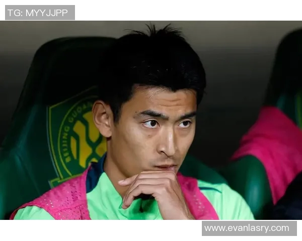 王子铭加盟成都蓉城开启新篇章期待为球队带来更多荣耀与胜利