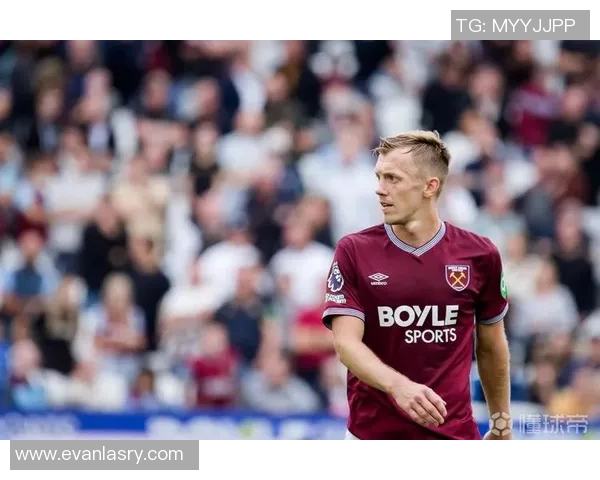 沃德普劳斯加盟西汉姆联引发球迷热议新赛季前景展望